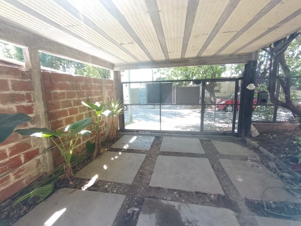 VN - Retasado! Venta casa en Berazategui