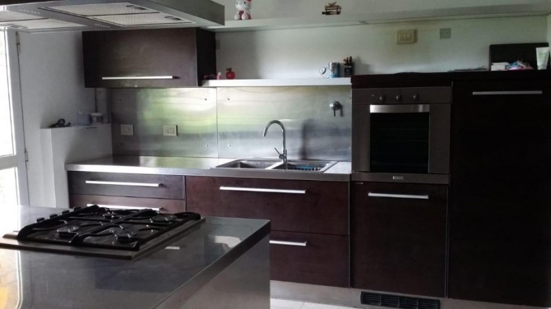 VN - Casa venta Ezpeleta Este