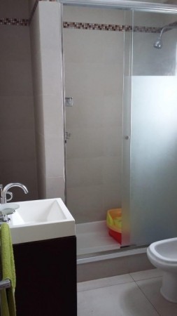 VN - Casa venta Ezpeleta Este