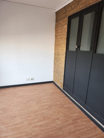 Venta Hermoso departamento cuatro ambientes reciclado a Nuevo