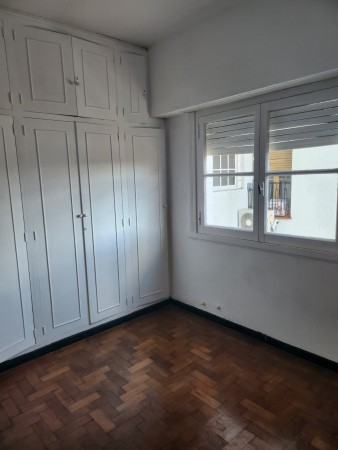 Venta Hermoso departamento cuatro ambientes reciclado a Nuevo