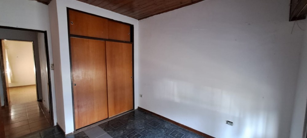 Venta casa sobre calle Gral Acha