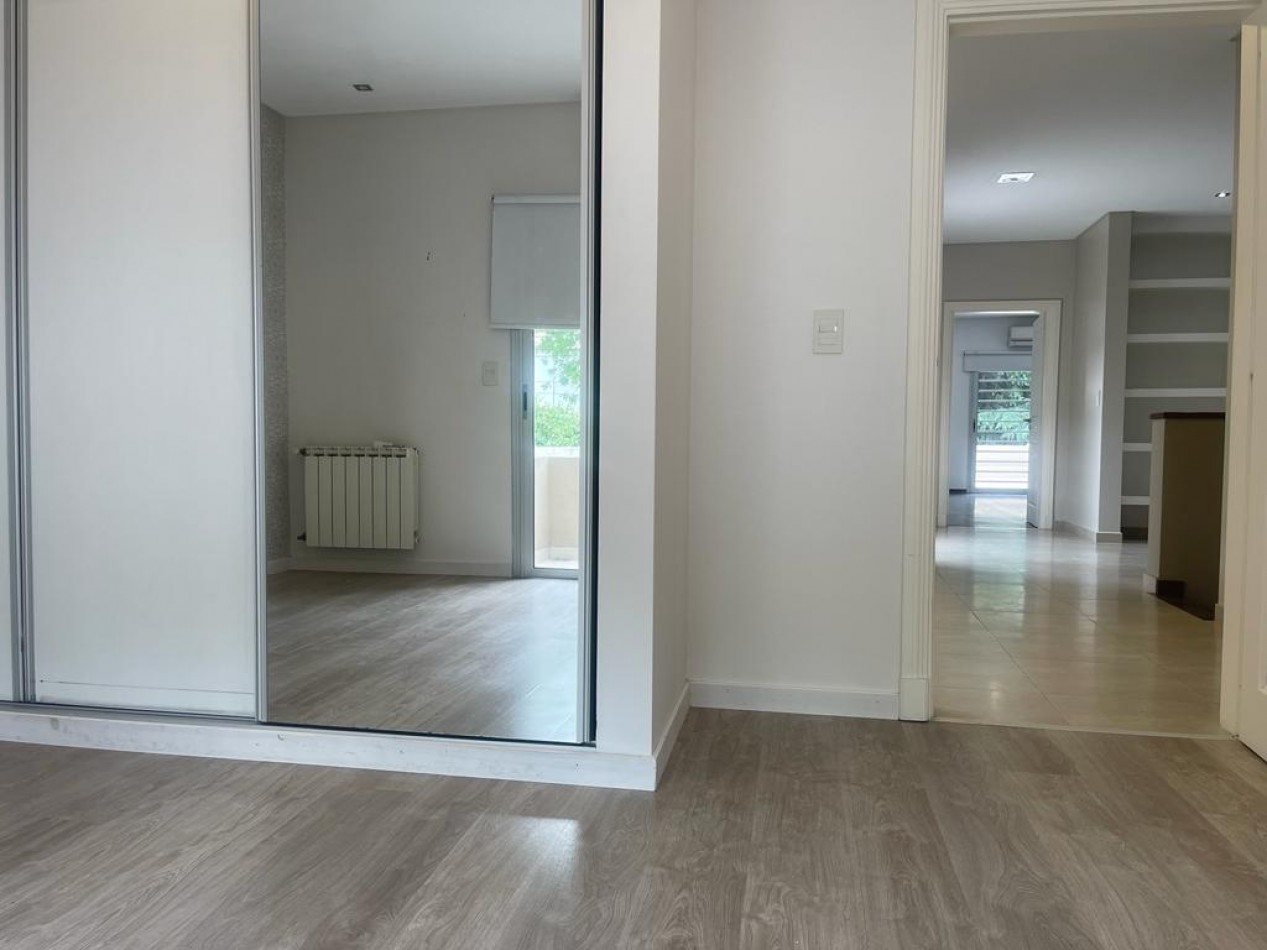 Hermosa Casa en Venta - Zona Residencial