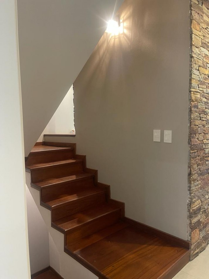 Hermosa Casa en Venta - Zona Residencial