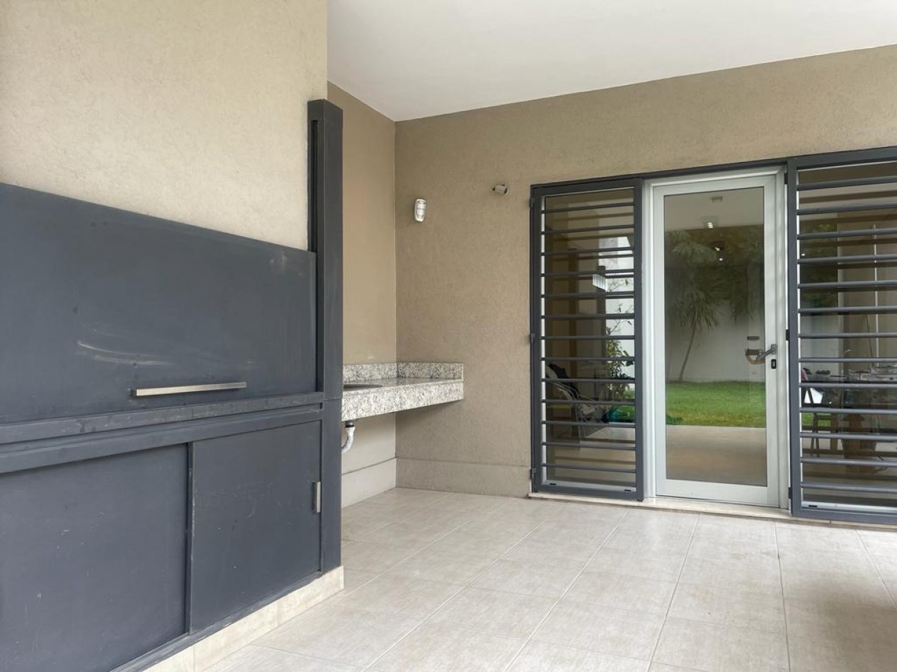 Hermosa Casa en Venta - Zona Residencial