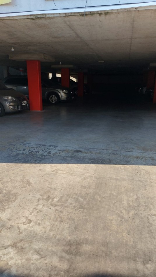 Cochera en Parking Paz AJ, PERMUTA POR VEHICULO