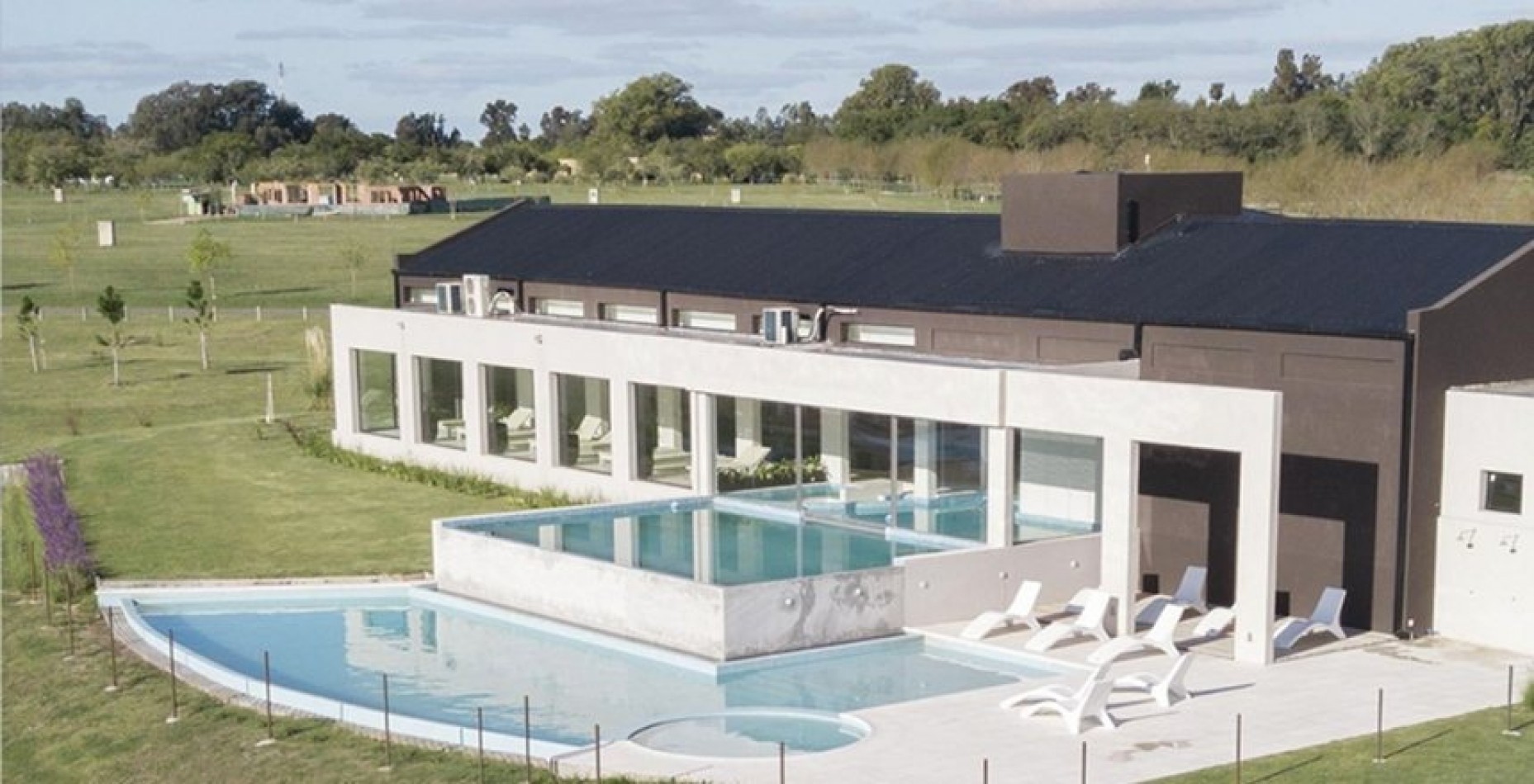 AZ. ESPECTACULAR LOTE EN B° "EL MIRADOR" ANTICIPO Y CUOTAS!!