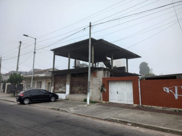 AV- LOTE EN EXCELENTE UBICACION