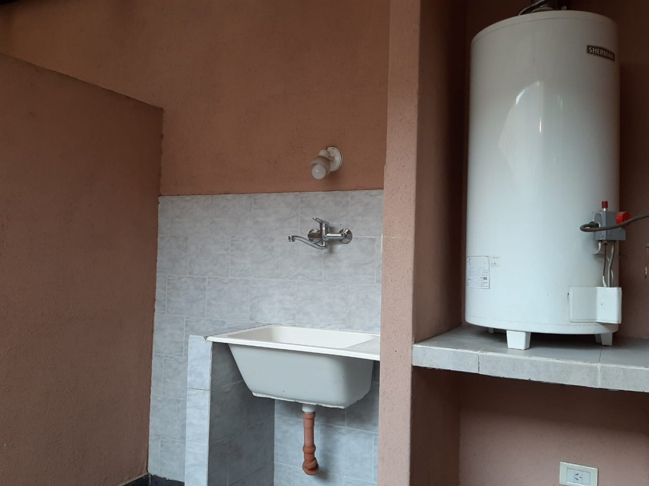 VN - VENTA DE CUATRO DUPLEX CON COCHERA EN BERNAL