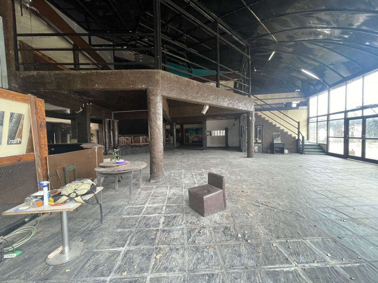 VN - IMPRESIONANTE LOCAL EN VENTA EN RIBERA DE QUILMES