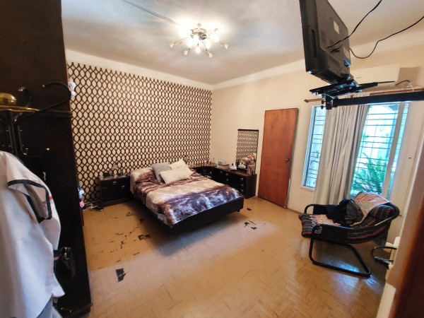 AV- Venta amplia casa 5 ambientes apta credito