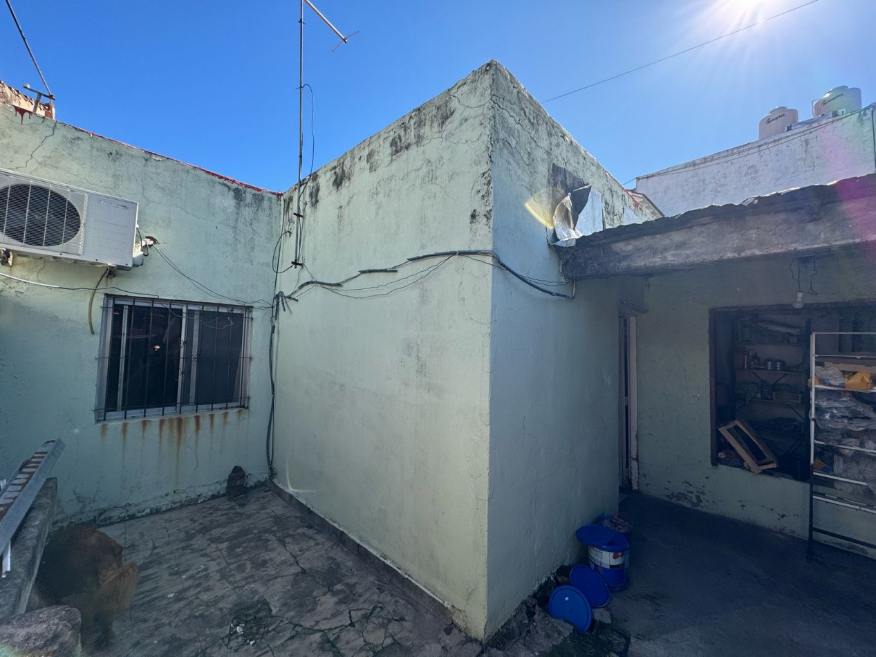 GV-PH al frente, para reciclar en excelente ubicacion