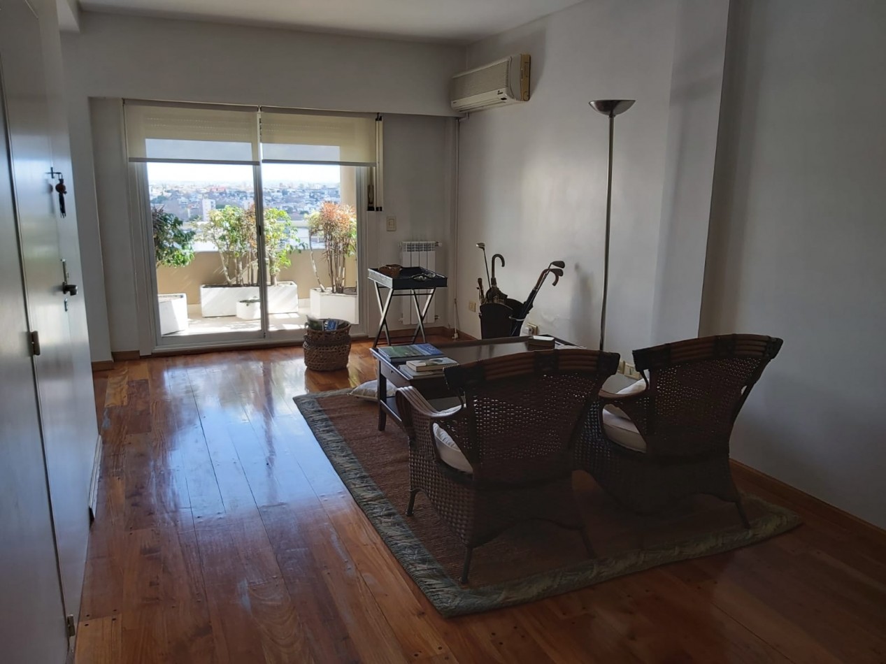 AJ - HERMOSO PISO 5 ambientes - ZONA PLAZA CONESA