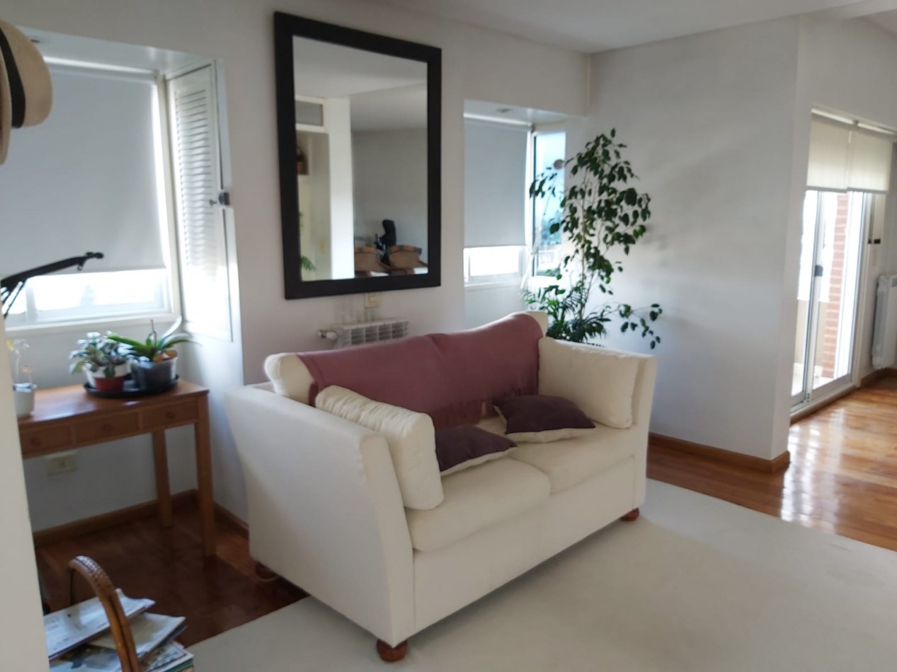 AJ - HERMOSO PISO 5 ambientes - ZONA PLAZA CONESA