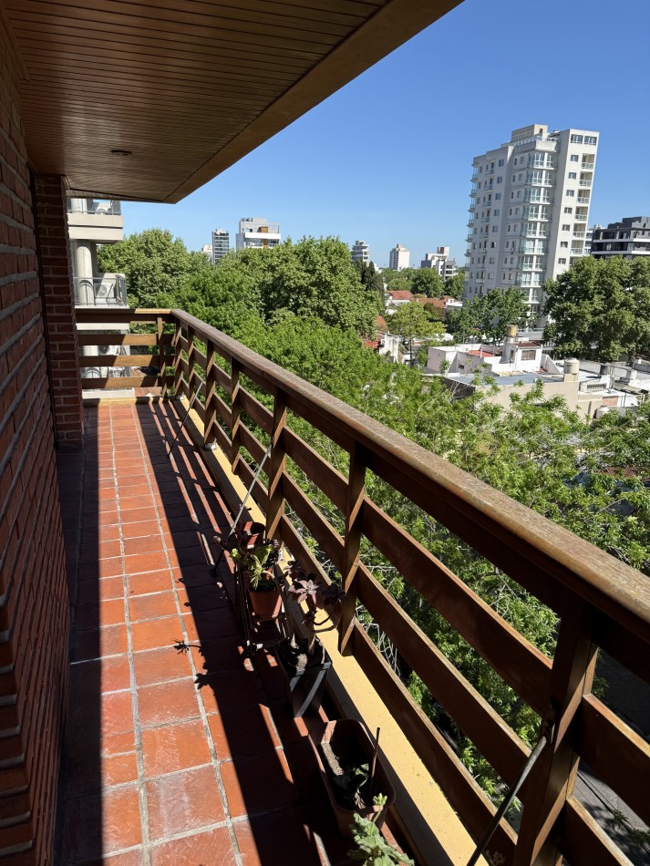 AJ - Departamento 3 ambientes, con la posibilidad de convertirlo en 3 dormitorios