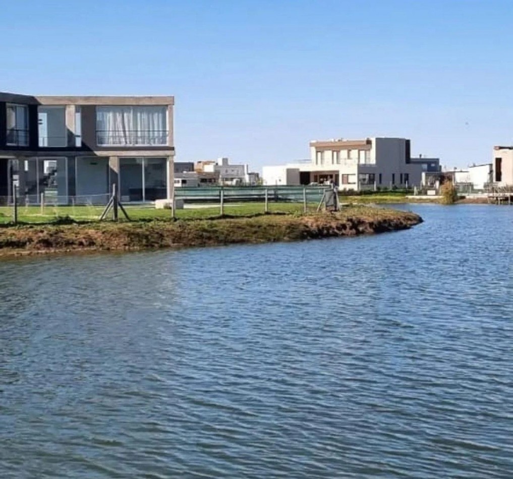 AM .Lote a La Laguna Elcano - Pueblos del Plata
