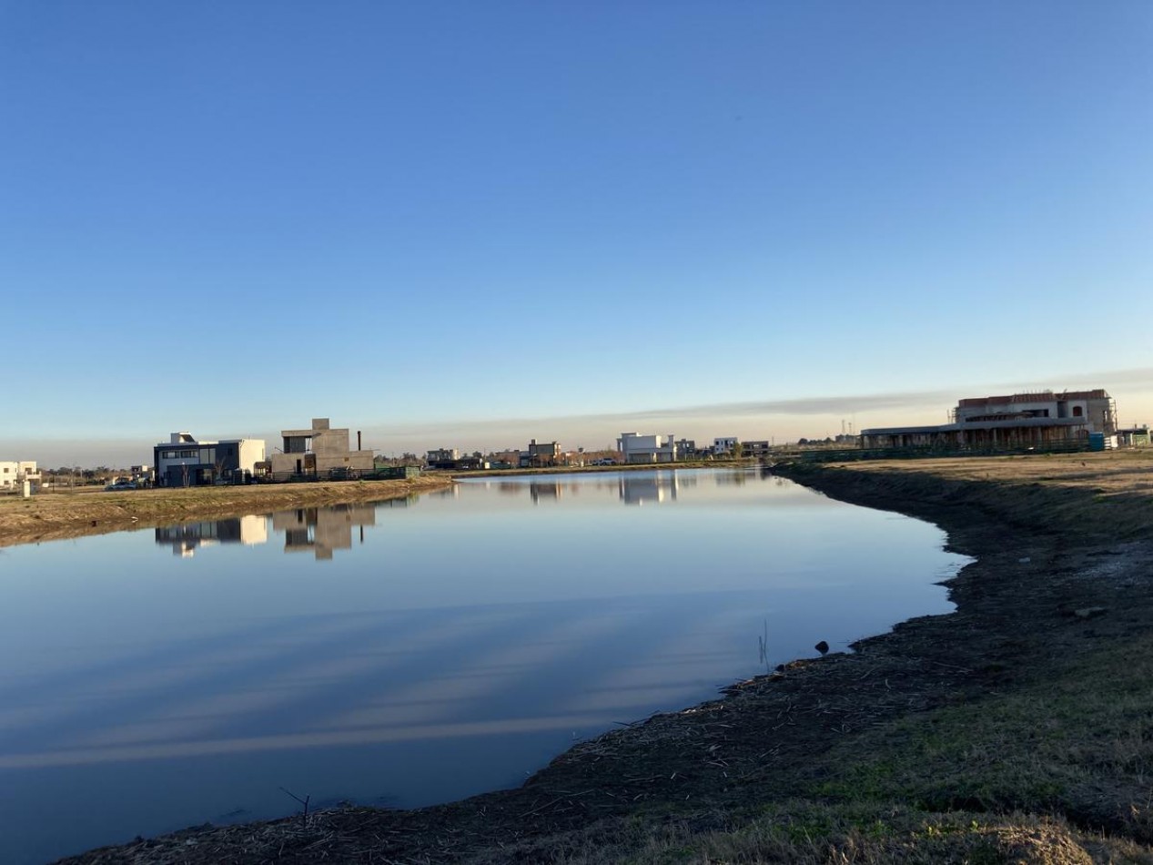 AM .Lote a La Laguna Elcano - Pueblos del Plata