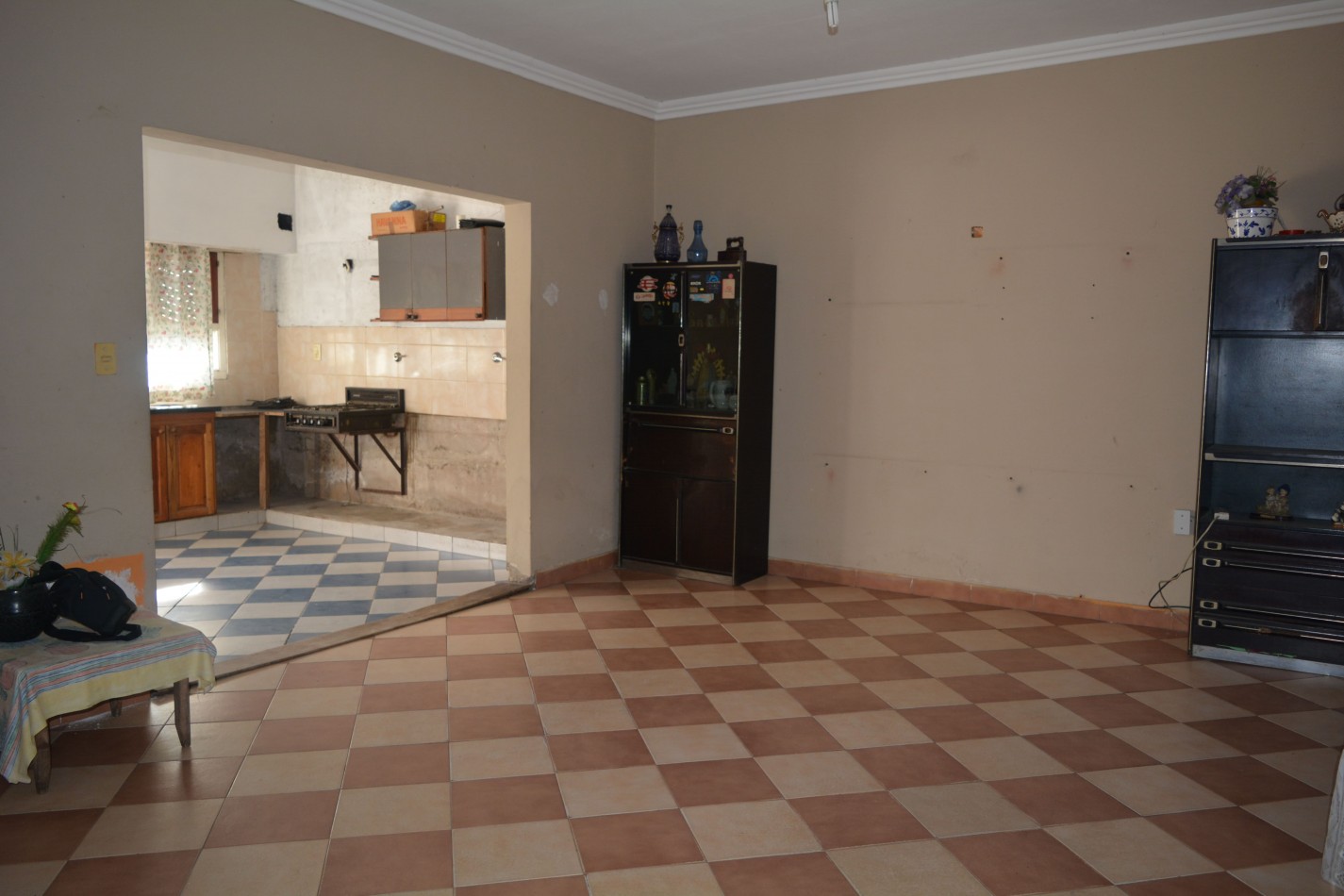 VG  Luminosa casa en venta de 6 ambientes