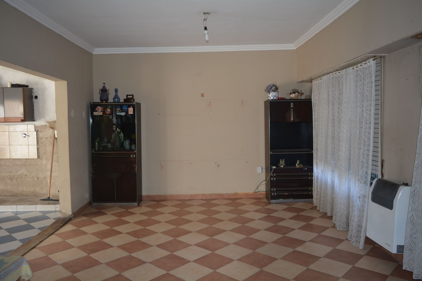 VG  Luminosa casa en venta de 6 ambientes