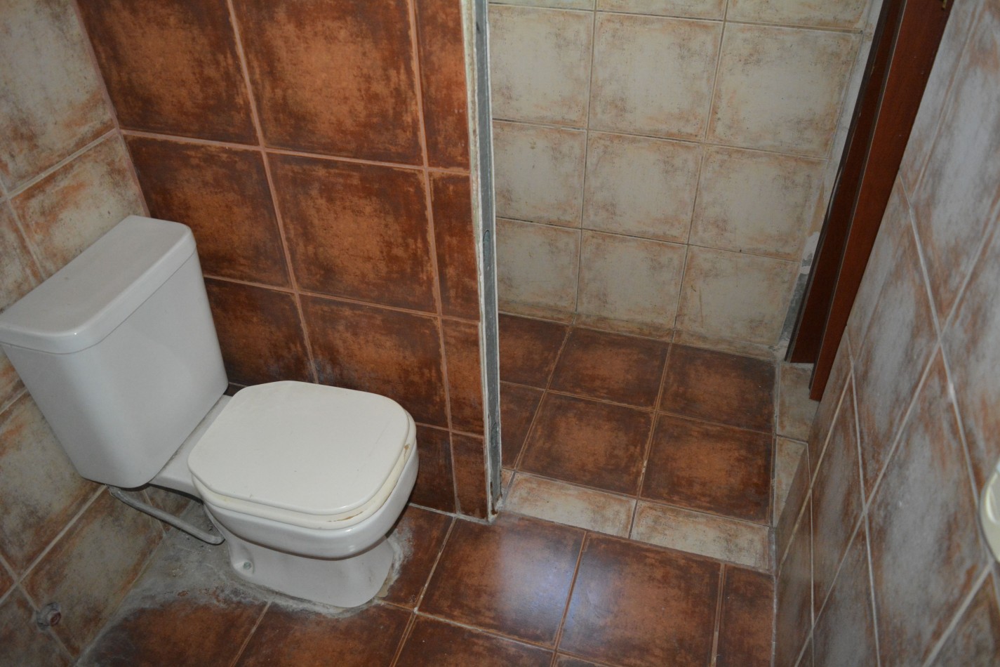 VG  Luminosa casa en venta de 6 ambientes