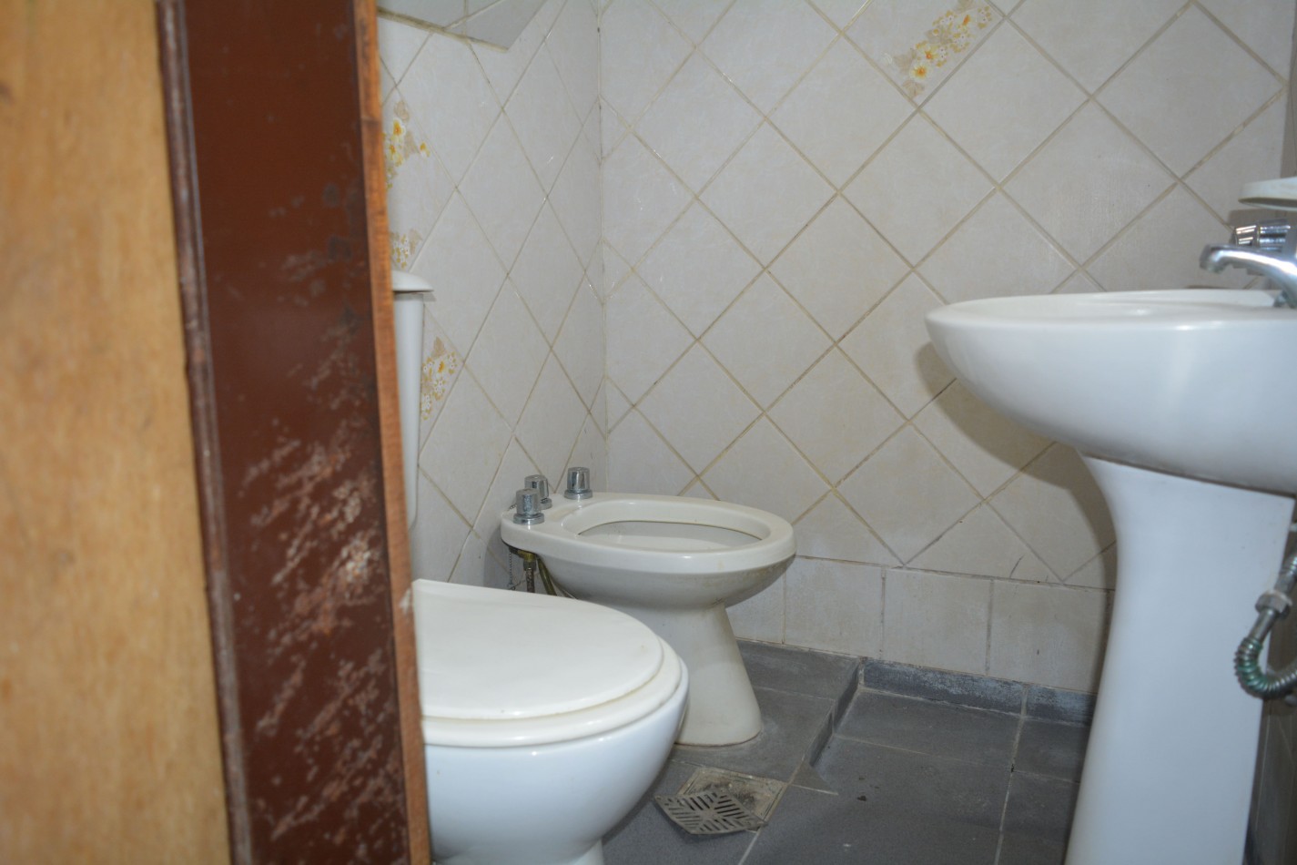 VG  Luminosa casa en venta de 6 ambientes