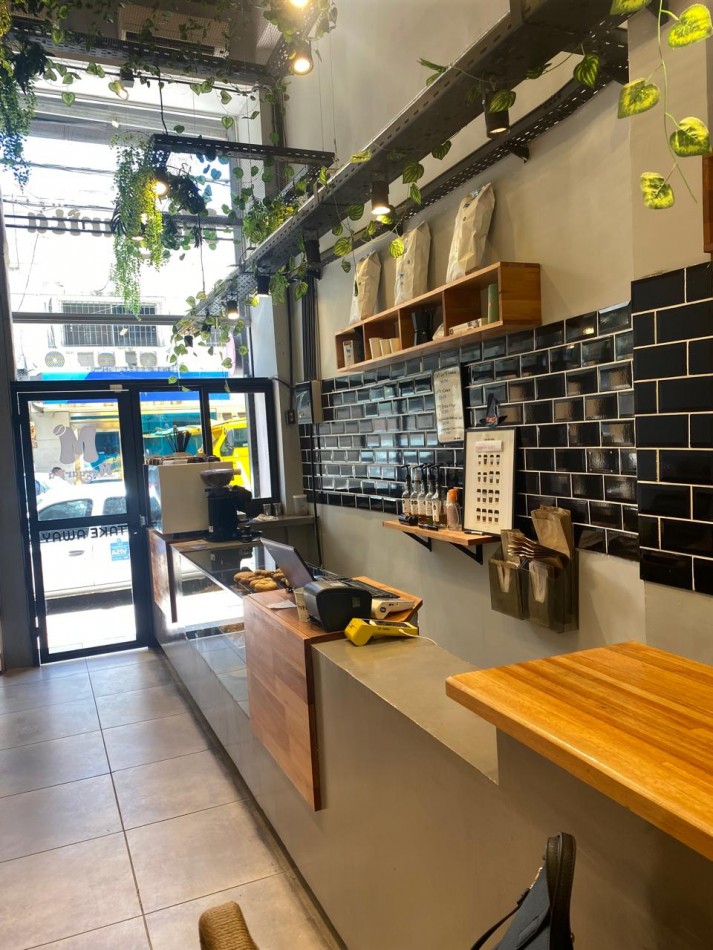 AM. Fondo de Comercio en Venta -  CAFETERIA - RESTO - Quilmes Centro