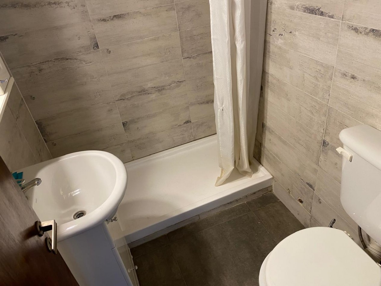 AM. DEPARTAMENTO TRES AMBIENTES EN VENTA -QUILMES CENTRO