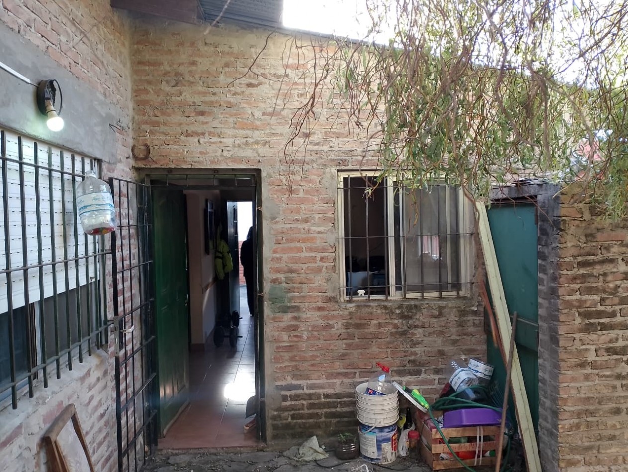 VG -DOS CASAS EN VENTA