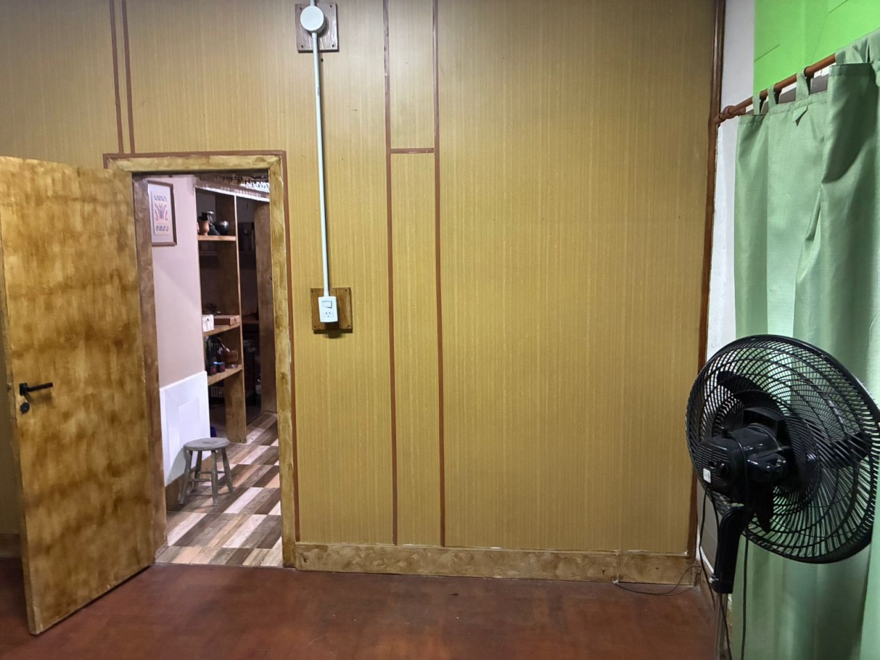 Av- Inmueble 4amb desarrollado en lote propio con entrada tipo PH