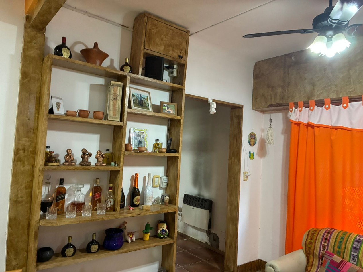 Av- Inmueble 4amb desarrollado en lote propio con entrada tipo PH