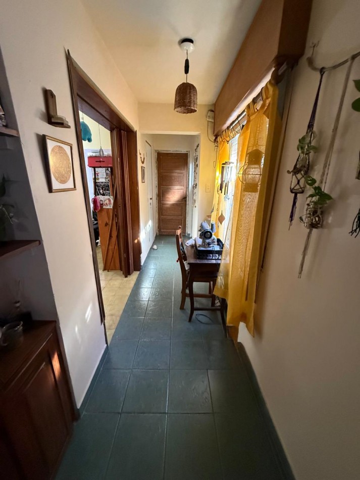 AJ - CASA 5 AMBIENTES QUILMES OESTE