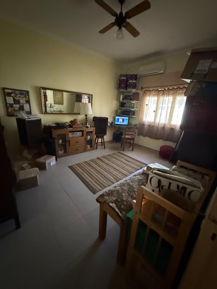 AJ - CASA 5 AMBIENTES QUILMES OESTE