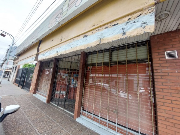 AV- Venta local comercial en una excelente ubicacion