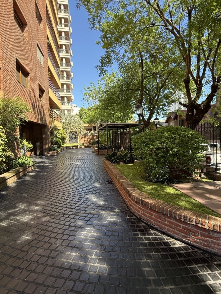 AJ - Departamento 3 ambientes, con la posibilidad de convertirlo en 3 dormitorios