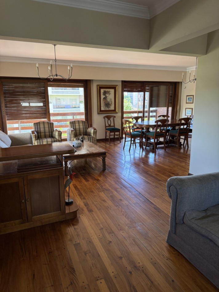 AJ - Departamento 3 ambientes, con la posibilidad de convertirlo en 3 dormitorios