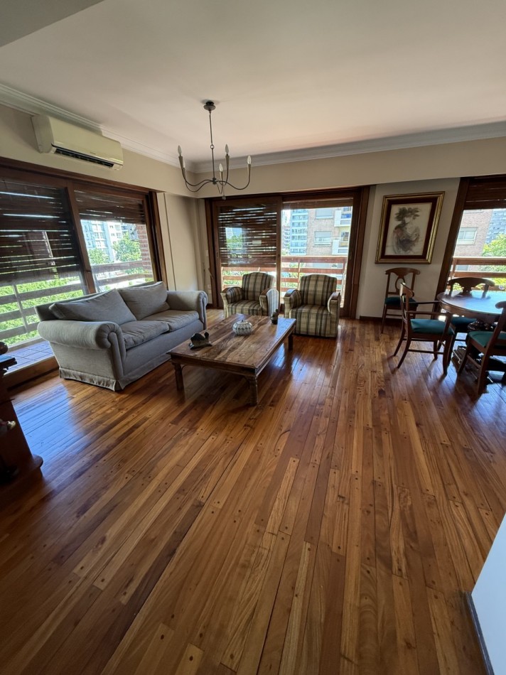 AJ - Departamento 3 ambientes, con la posibilidad de convertirlo en 3 dormitorios