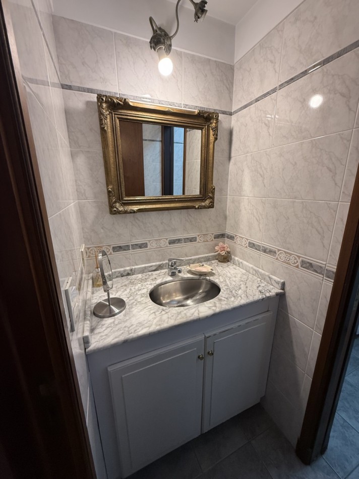 AJ - Departamento 3 ambientes, con la posibilidad de convertirlo en 3 dormitorios