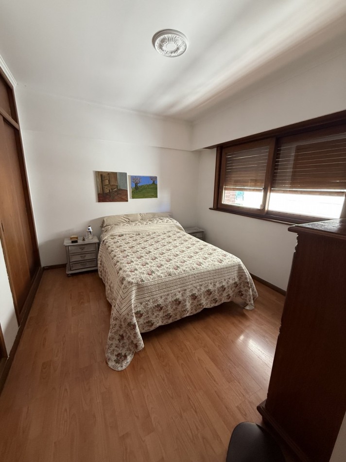 AJ - Departamento 3 ambientes, con la posibilidad de convertirlo en 3 dormitorios