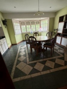 AJ - Importante  propiedad de categoria ideal geriatrico, clinica, consultorios