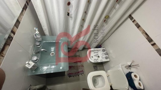 LG - Venta casa 4 ambientes con quincho y pileta en Adrogue