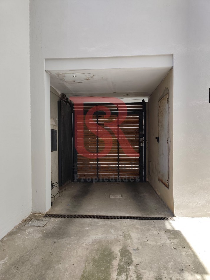 DN - Hermoso departamento 3 ambientes con terraza propia en Berazategui!!