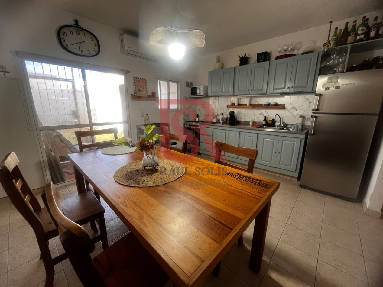 GZ- Duplex tipo casa cuatro ambientes con cochera
