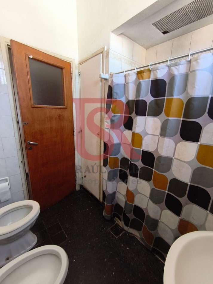 LP - Venta PH multiambiental en primer piso en Bernal