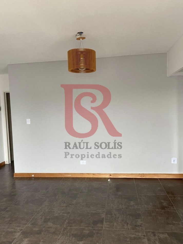 DN - Departamento 2 ambientes con cochera, Quilmes Centro 