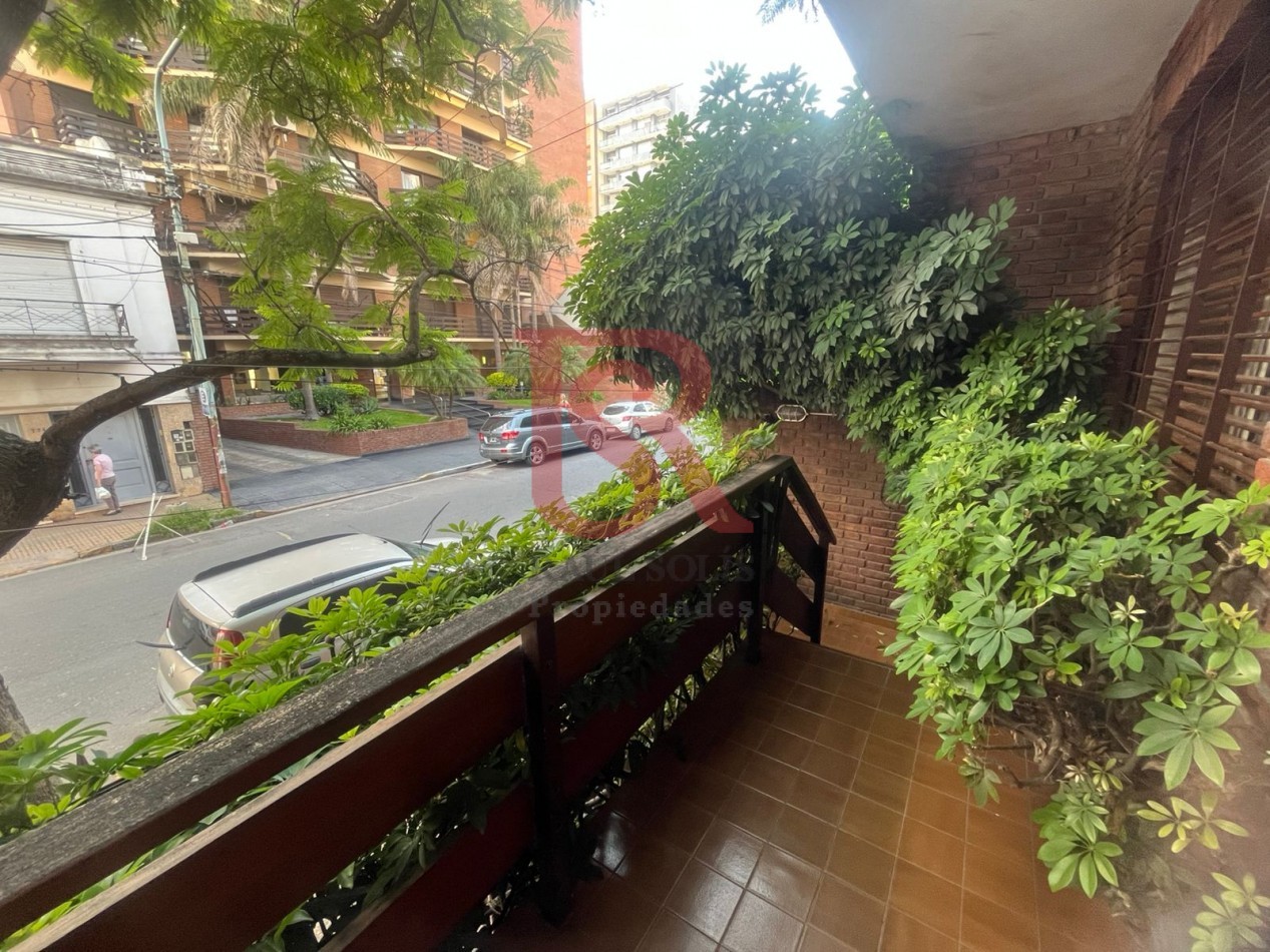 GZ -  Alquiler Casa de Categoria Excelente Ubicacion