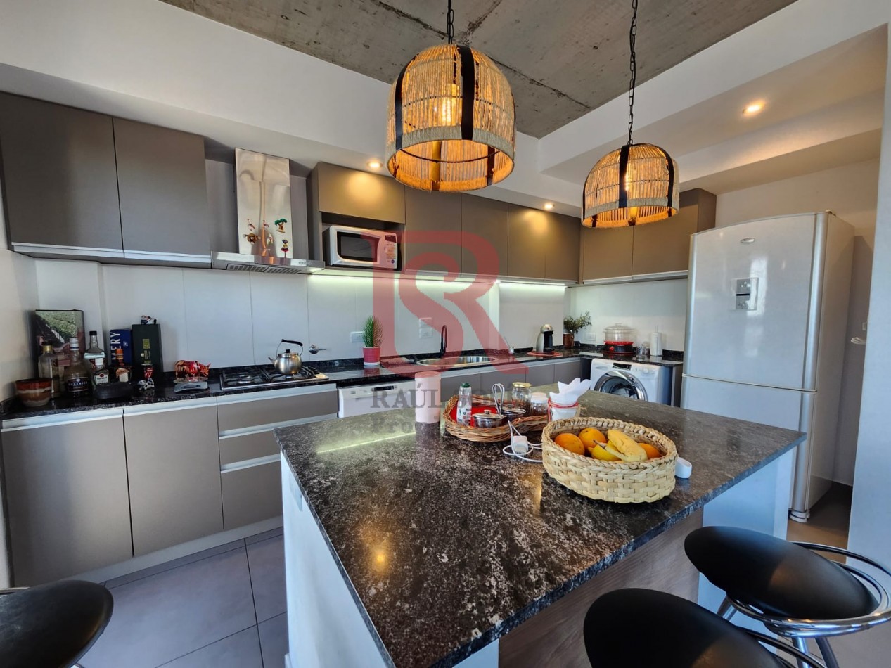 GZ - Nuevo Valor !!! Panoramico y Moderno Piso cuatro Ambientes Bernal Centro