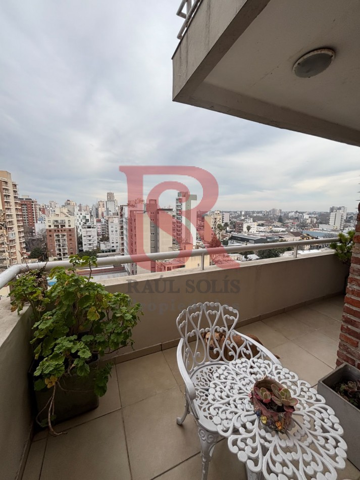 GZ- Departamento tres ambientes en altura con dos balcon Terraza