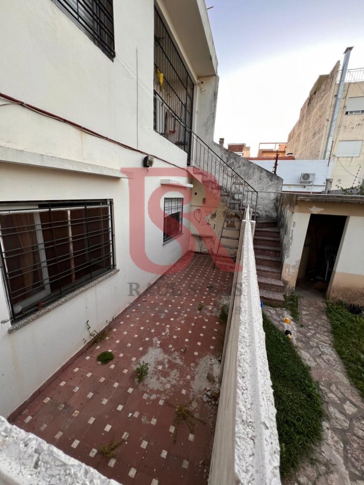 GZ - Casa espaciosa tres ambientes Quilmes Oeste Centro! Apta vivienda o uso profesional