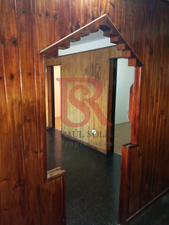 LP - Venta departamento 4 ambientes en Solano