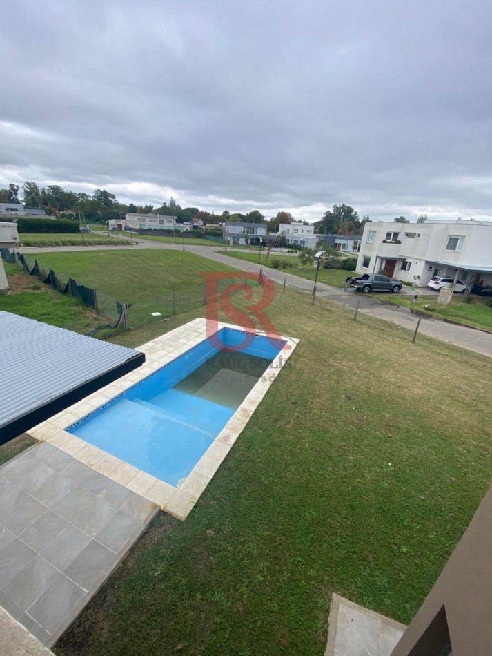 Am- Impecable Casa en Alquiler